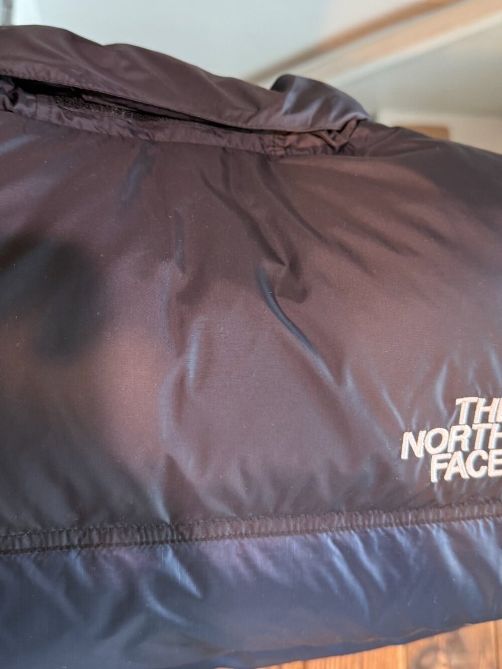 North Face Vest Womens XL 700 Down Nuptse Retro Puffer Hooded Insulated Two-Tone - Picture 13 of 14